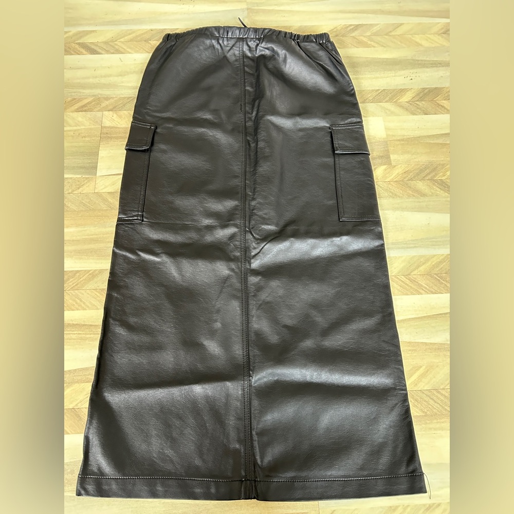 INDIGO RISING Black Faux Leather Skirt.       
NWOT